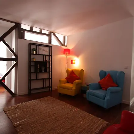 Apartment Calcada Nova Do Colegio Ttl335 Lisbon